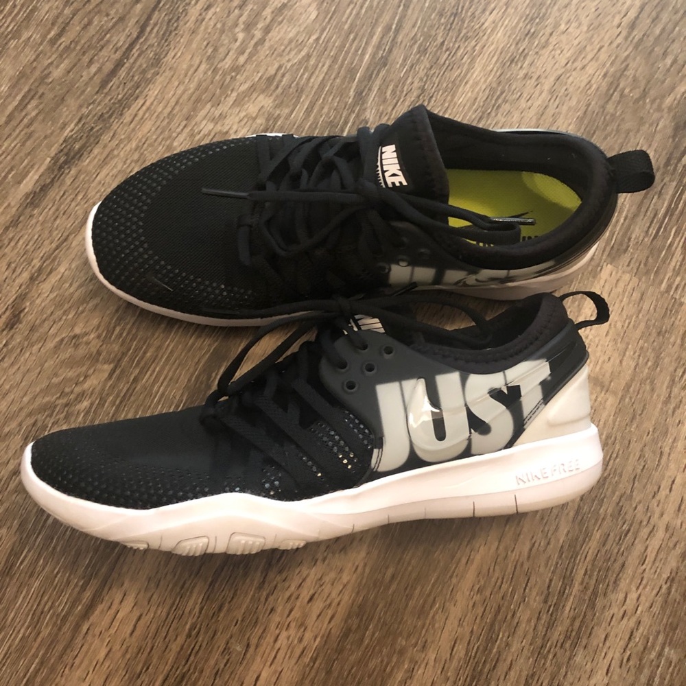 Nike Free TR 7